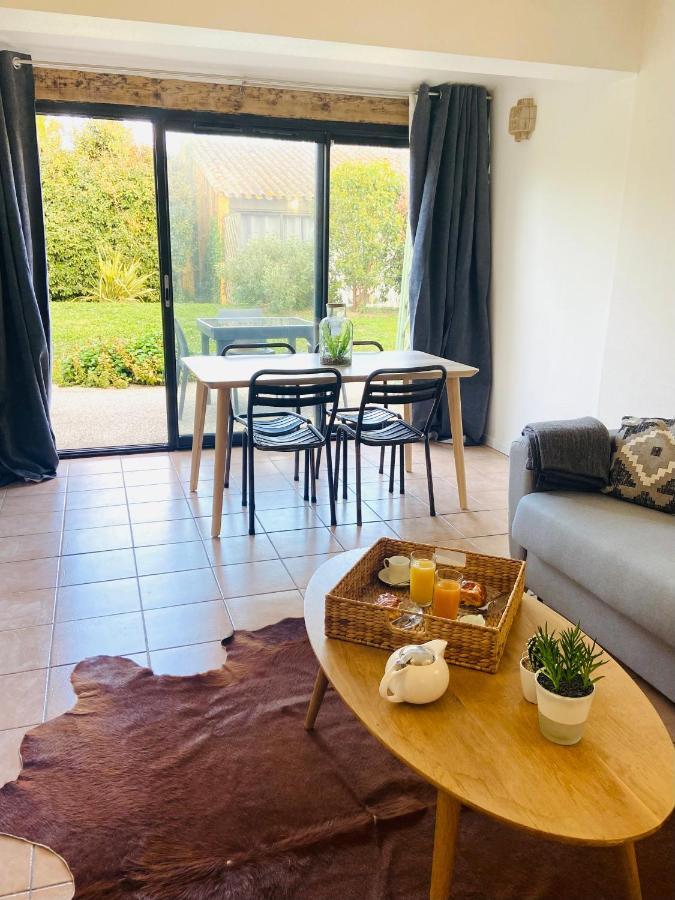 Appart Dans Residence Avec Piscine A Arles Exterior foto